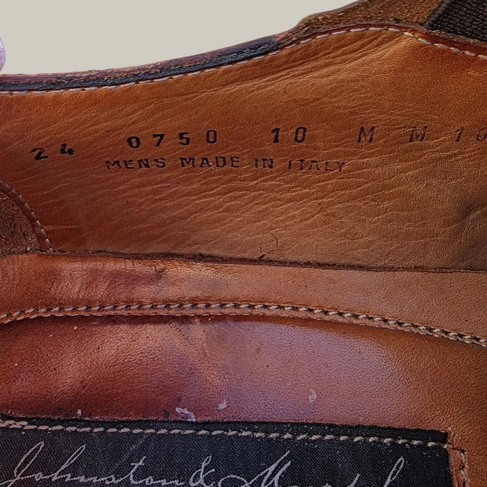 Johnston & Murphy‎ Handcrafted in Italy Mens 10M Brown Medallion Toe Loafers